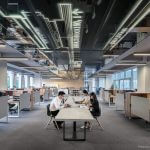 Bürotrends: Wie geht Büroeinrichtung in Zukunft und wie gehen Mitarbeiter damit um?